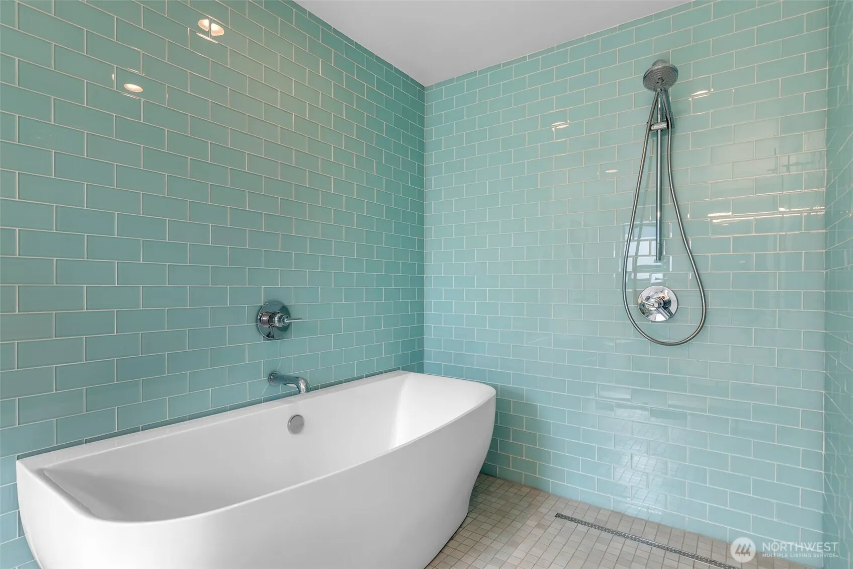 6667 NE Windermere Road , Seattle, WA 98115