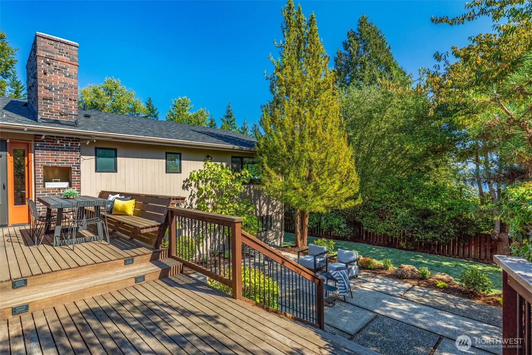 6667 NE Windermere Road , Seattle, WA 98115