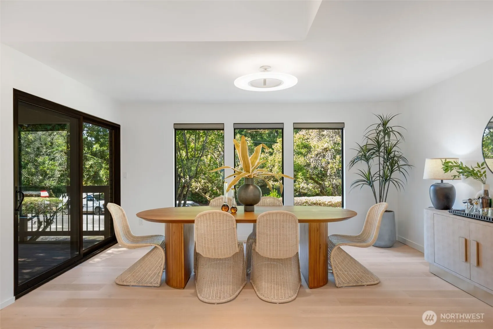 6667 NE Windermere Road , Seattle, WA 98115