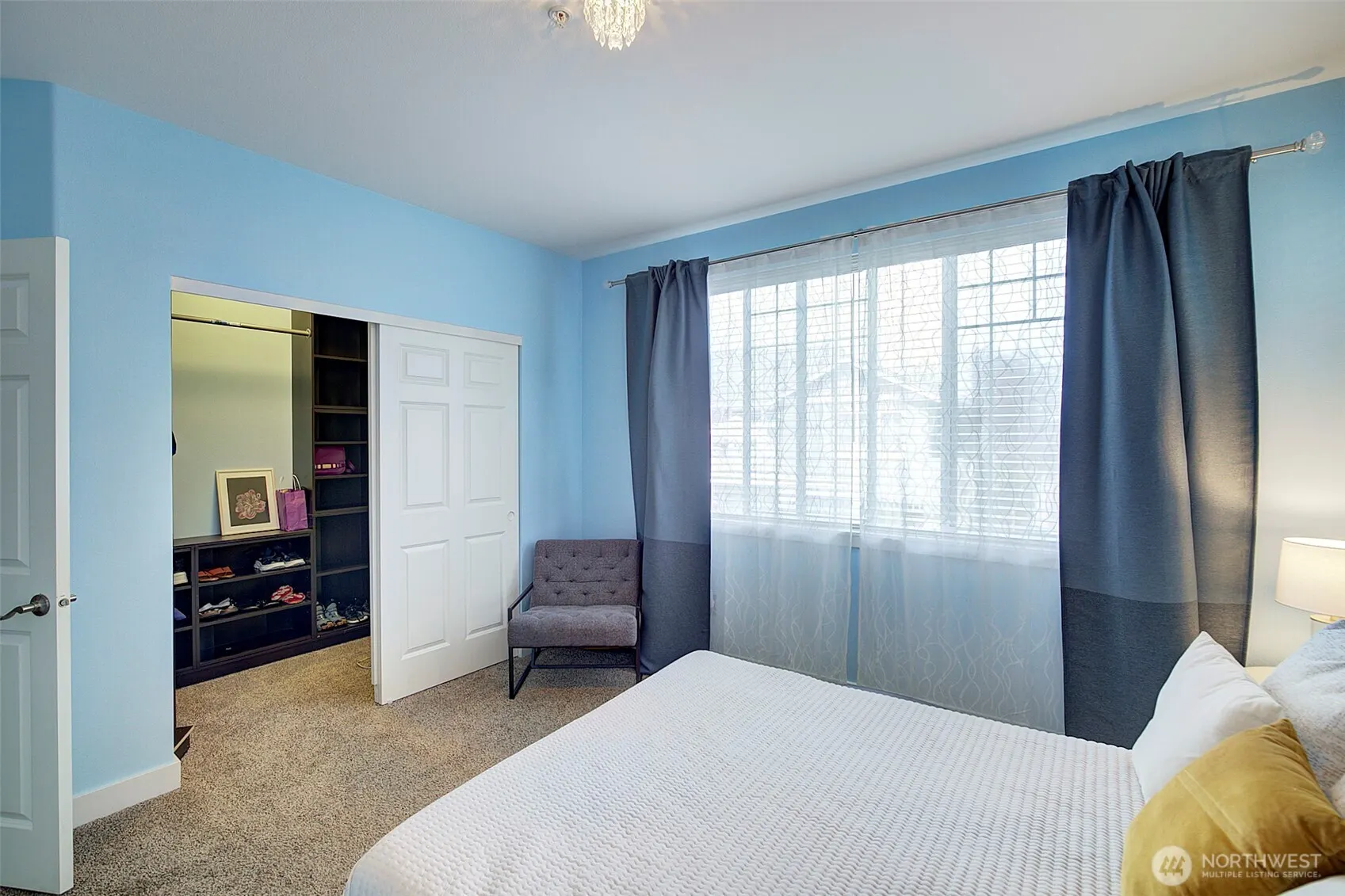4325 NE 5th Court ##103, Renton, WA 98059