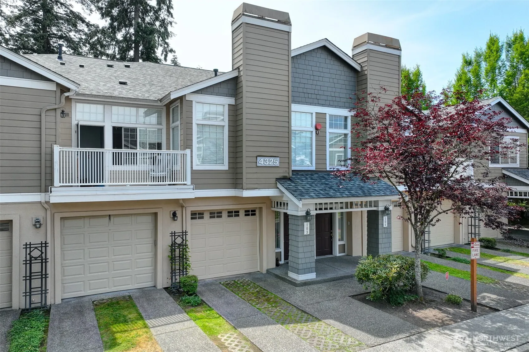 4325 NE 5th Court ##103, Renton, WA 98059