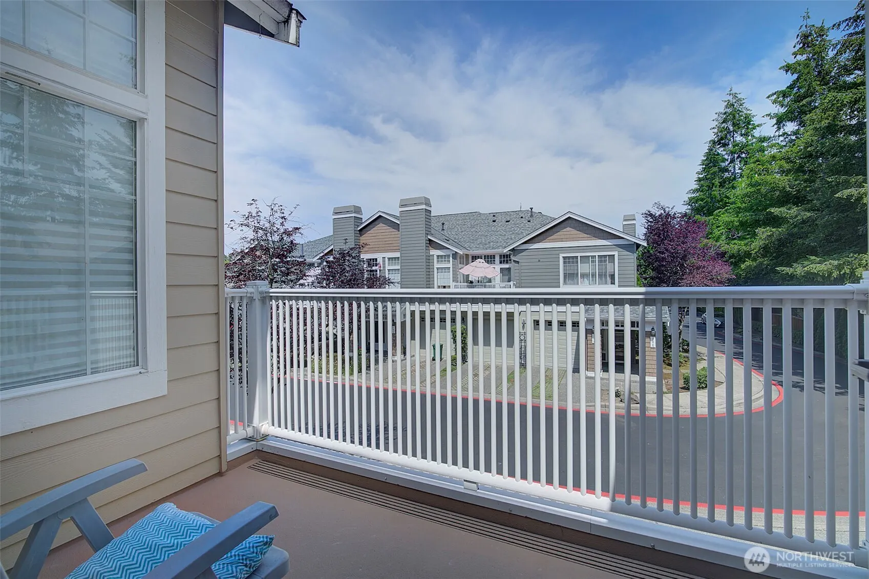 4325 NE 5th Court ##103, Renton, WA 98059