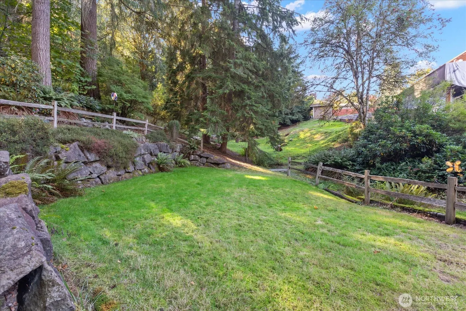 5404 215th Street SE, Woodinville, WA 98072