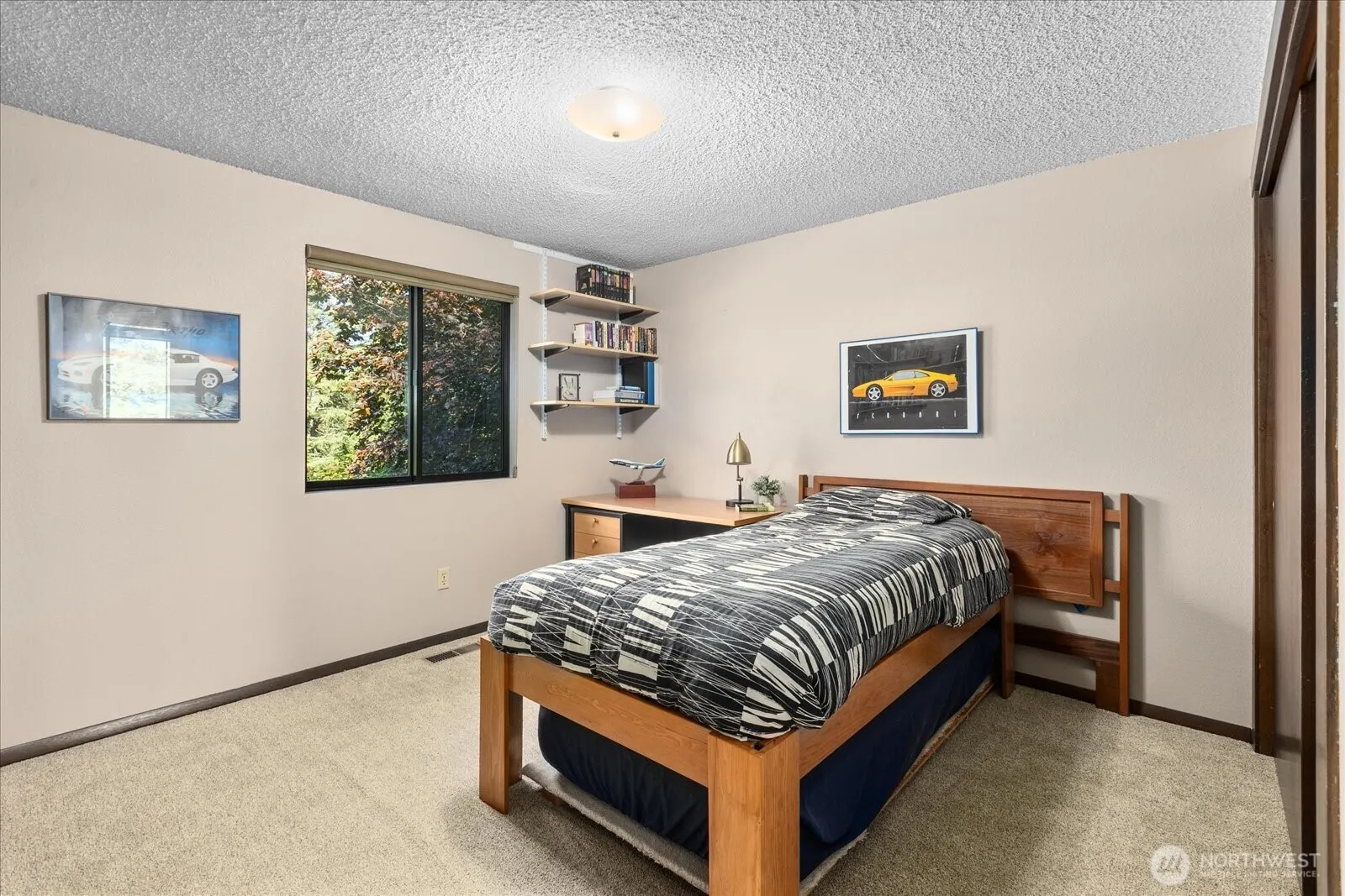5404 215th Street SE, Woodinville, WA 98072
