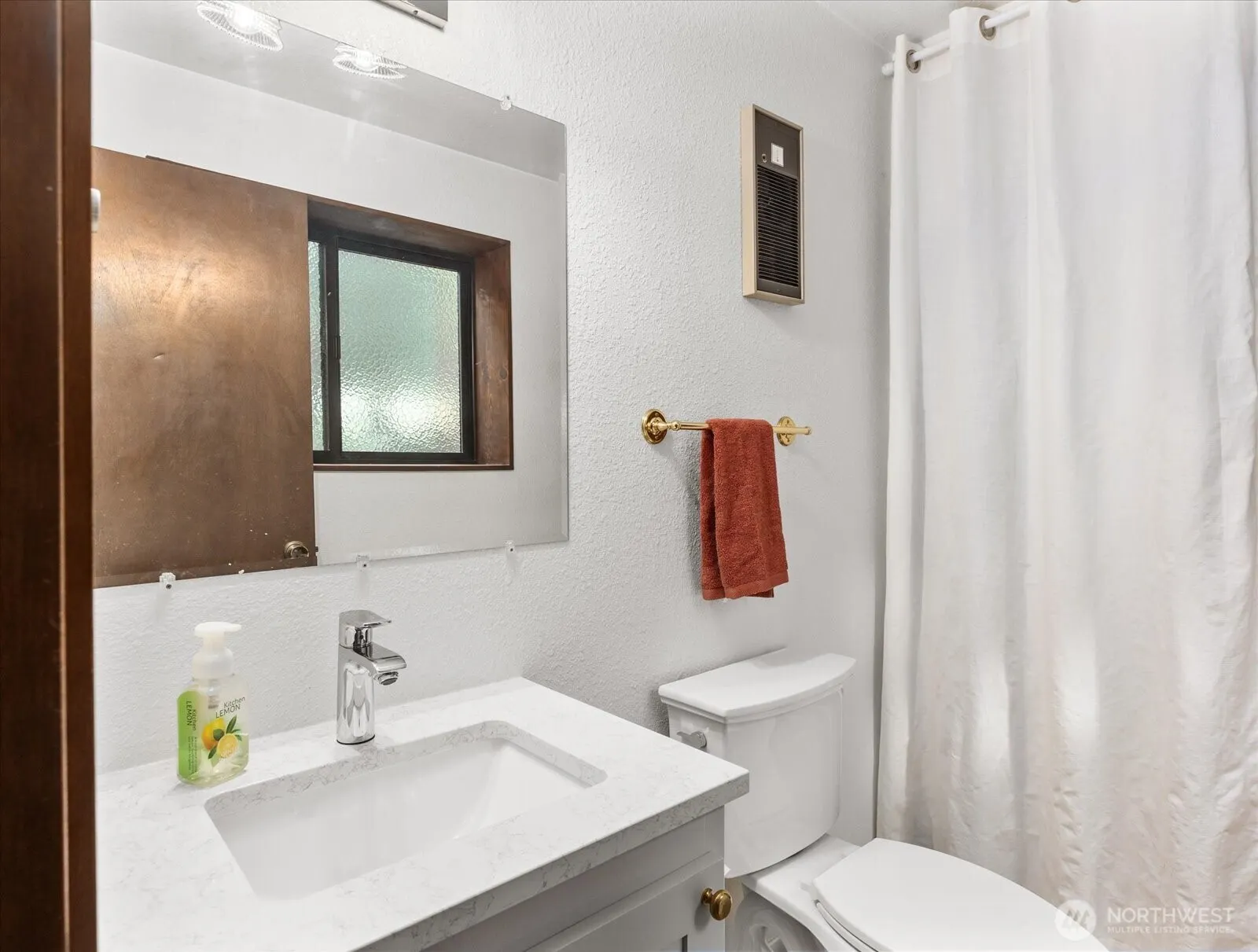 5404 215th Street SE, Woodinville, WA 98072