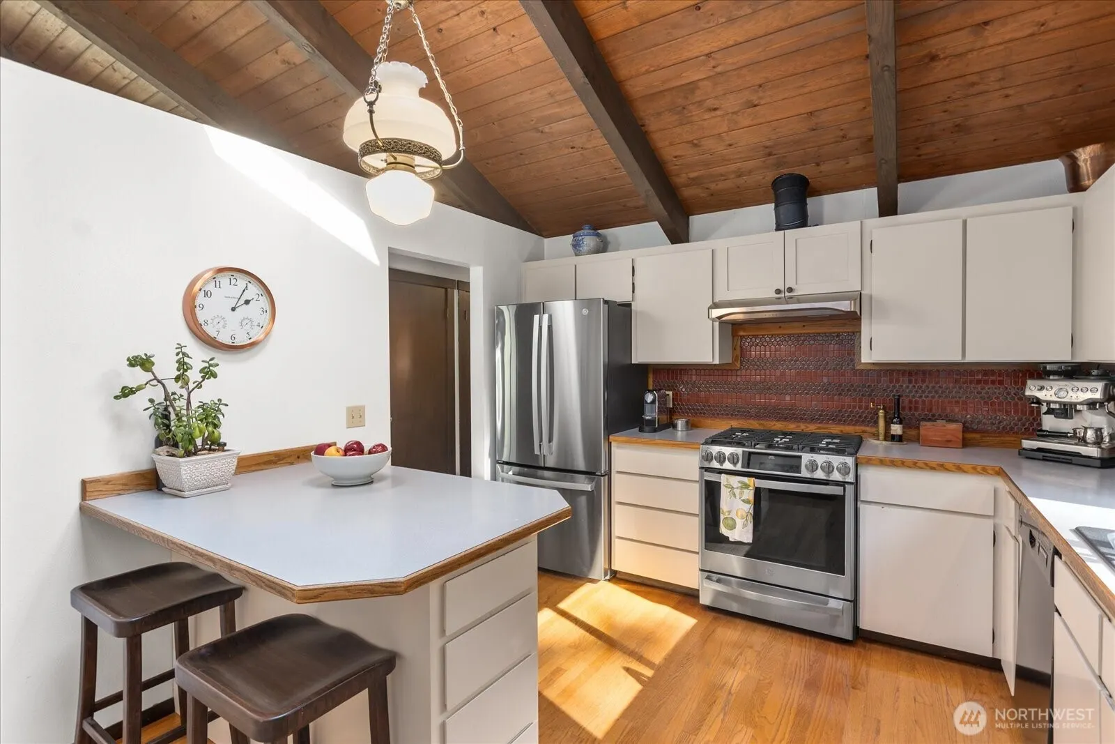 5404 215th Street SE, Woodinville, WA 98072