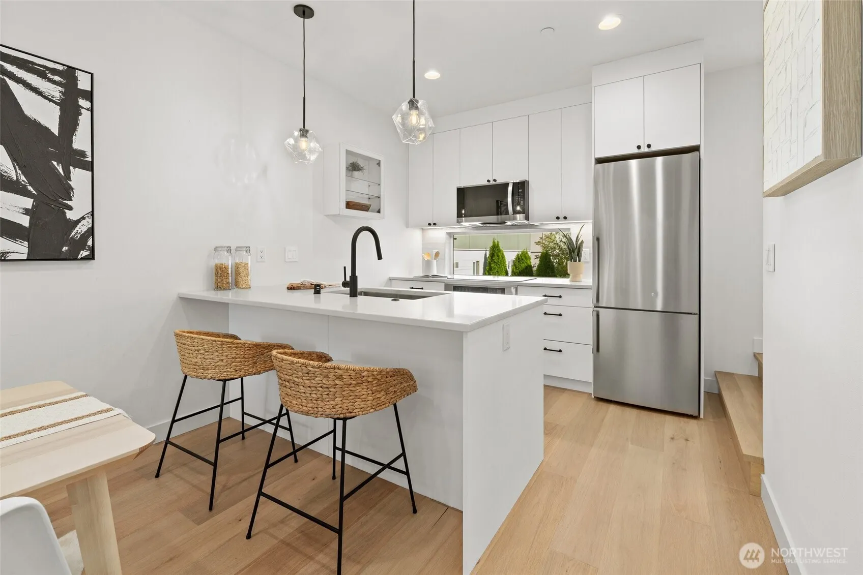6014 A California Avenue SW, Seattle, WA 98136