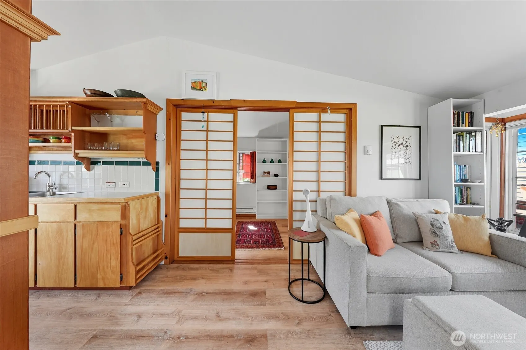 2727 Fairview Avenue E #18, Seattle, WA 98102