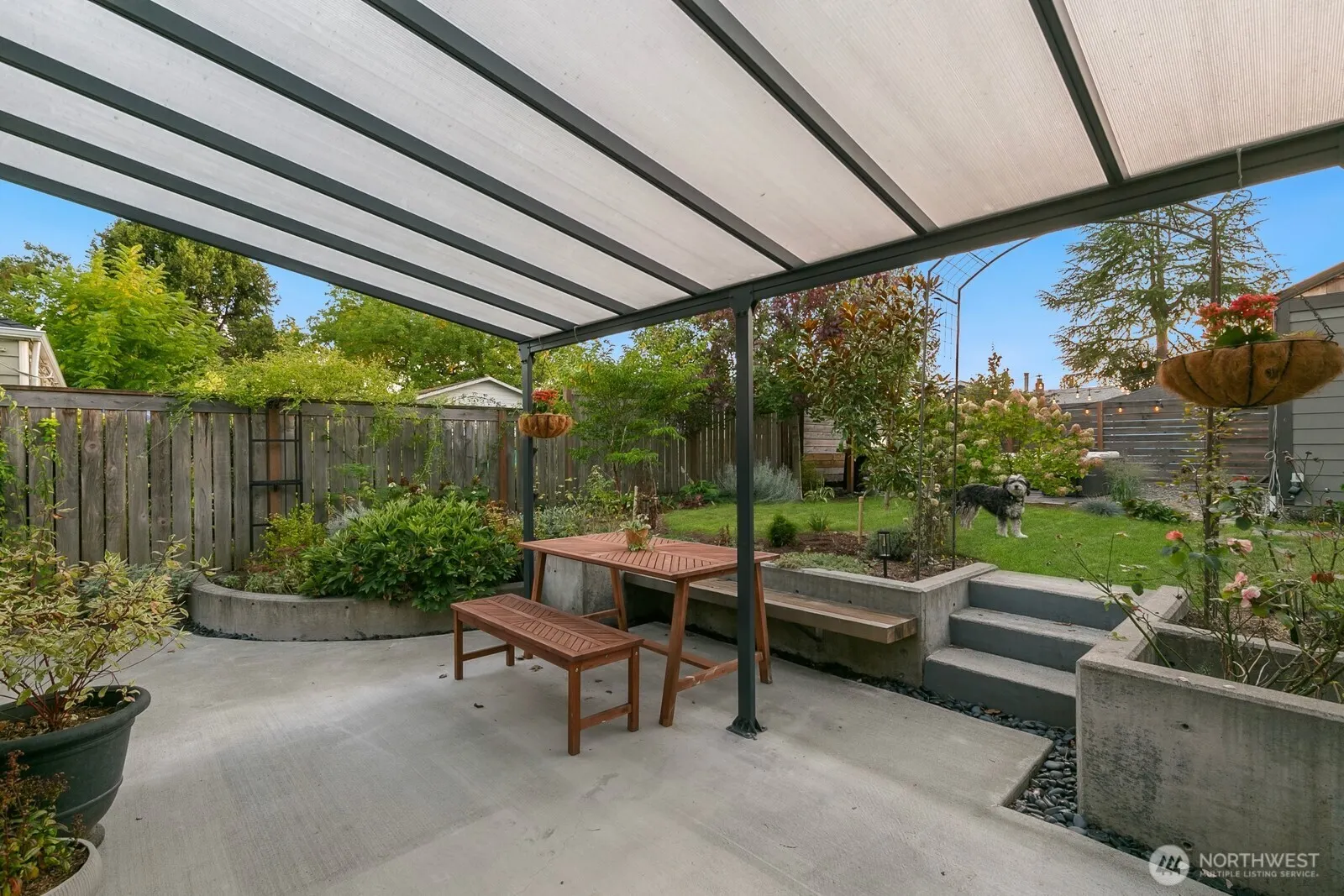 10743 Fremont Avenue N, Seattle, WA 98133