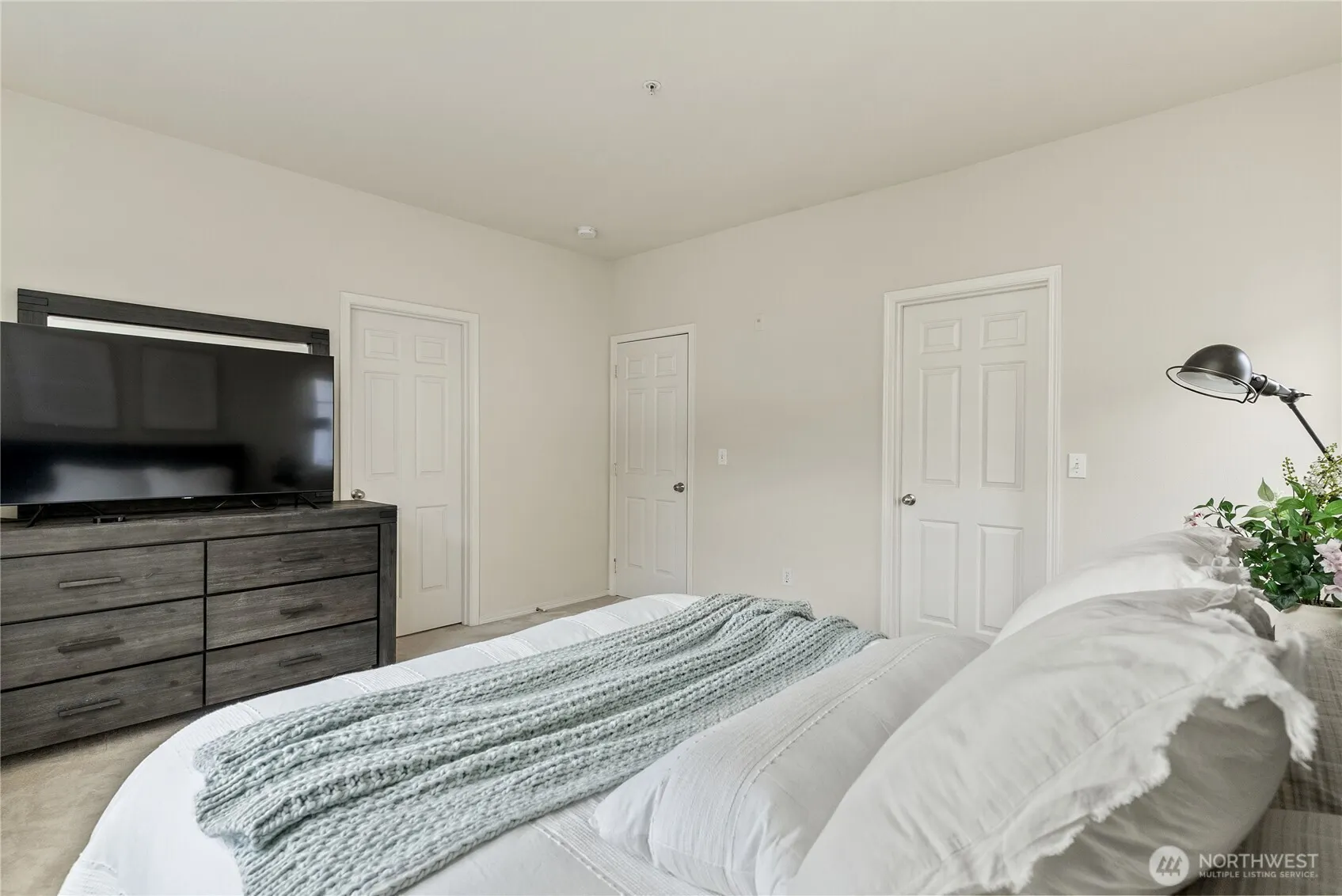 513 S 46th Place , Renton, WA 98055