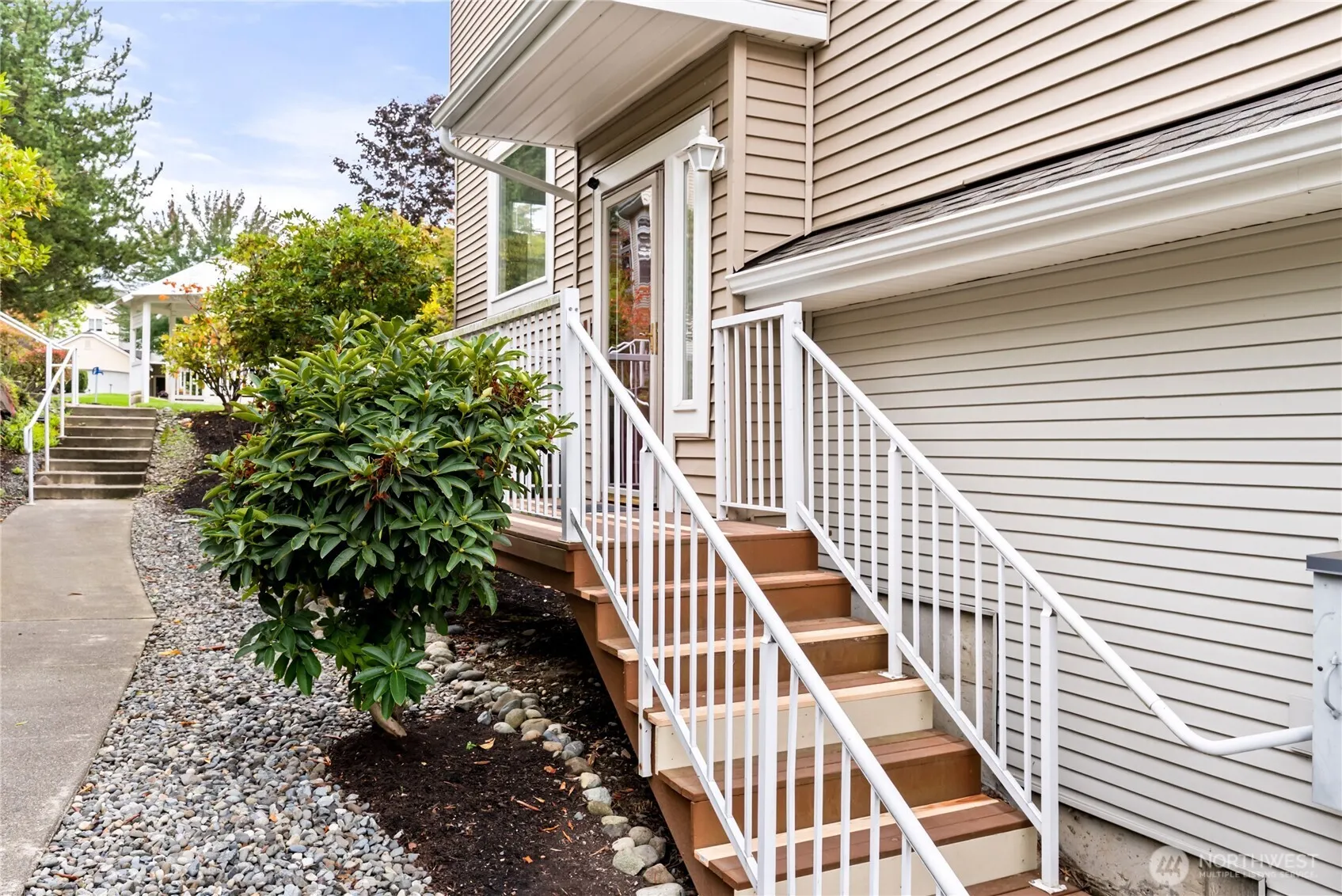 513 S 46th Place , Renton, WA 98055