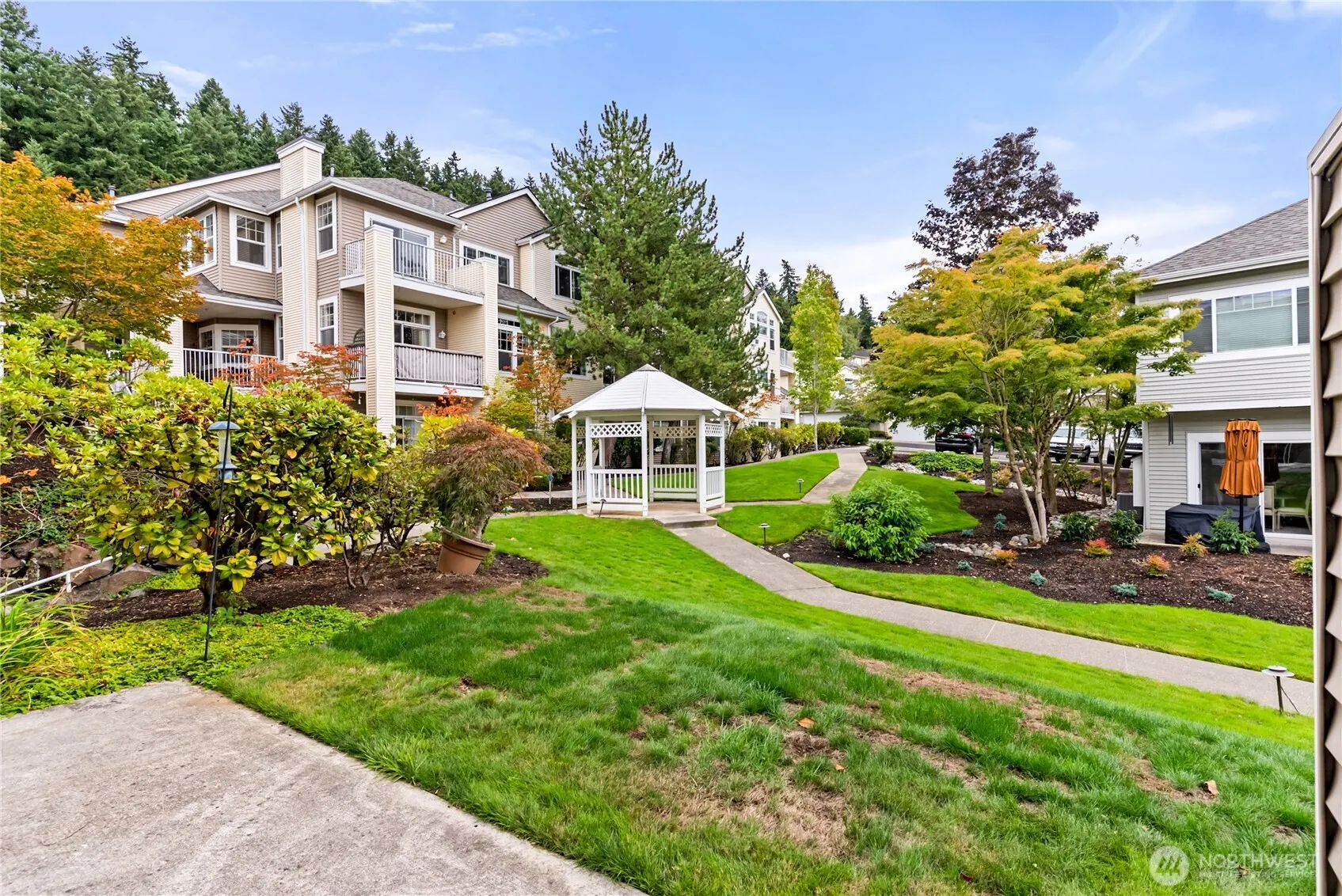 513 S 46th Place , Renton, WA 98055