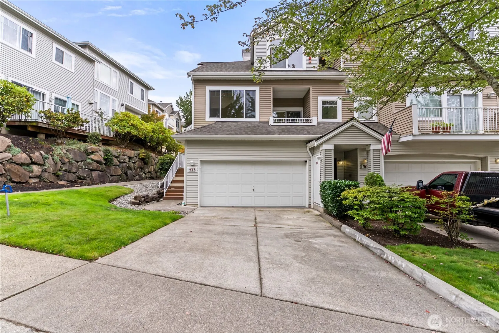 513 S 46th Place , Renton, WA 98055