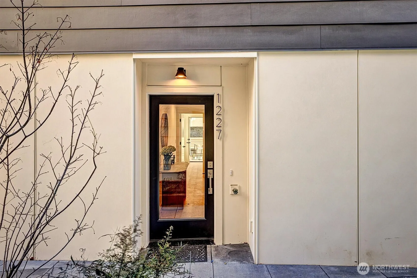 1225 E Roy Street , Seattle, WA 98102