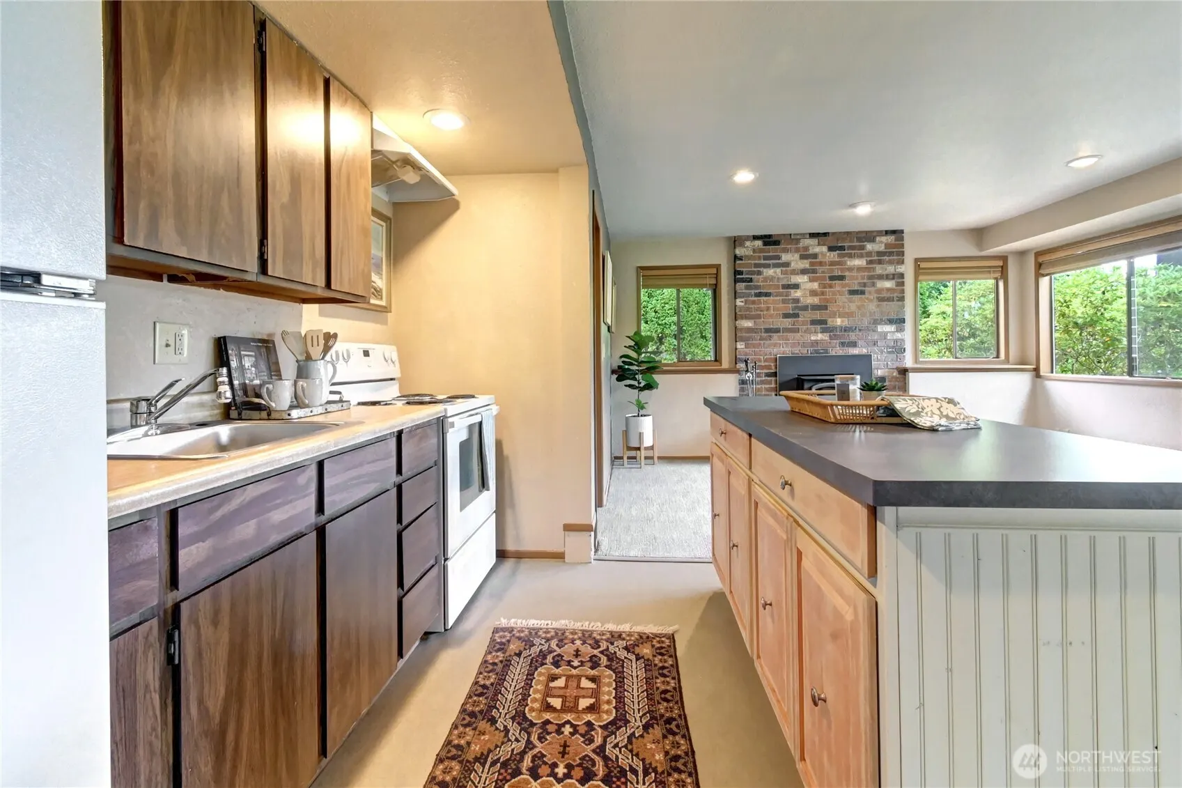 3707 Shelby Road , Lynnwood, WA 98087