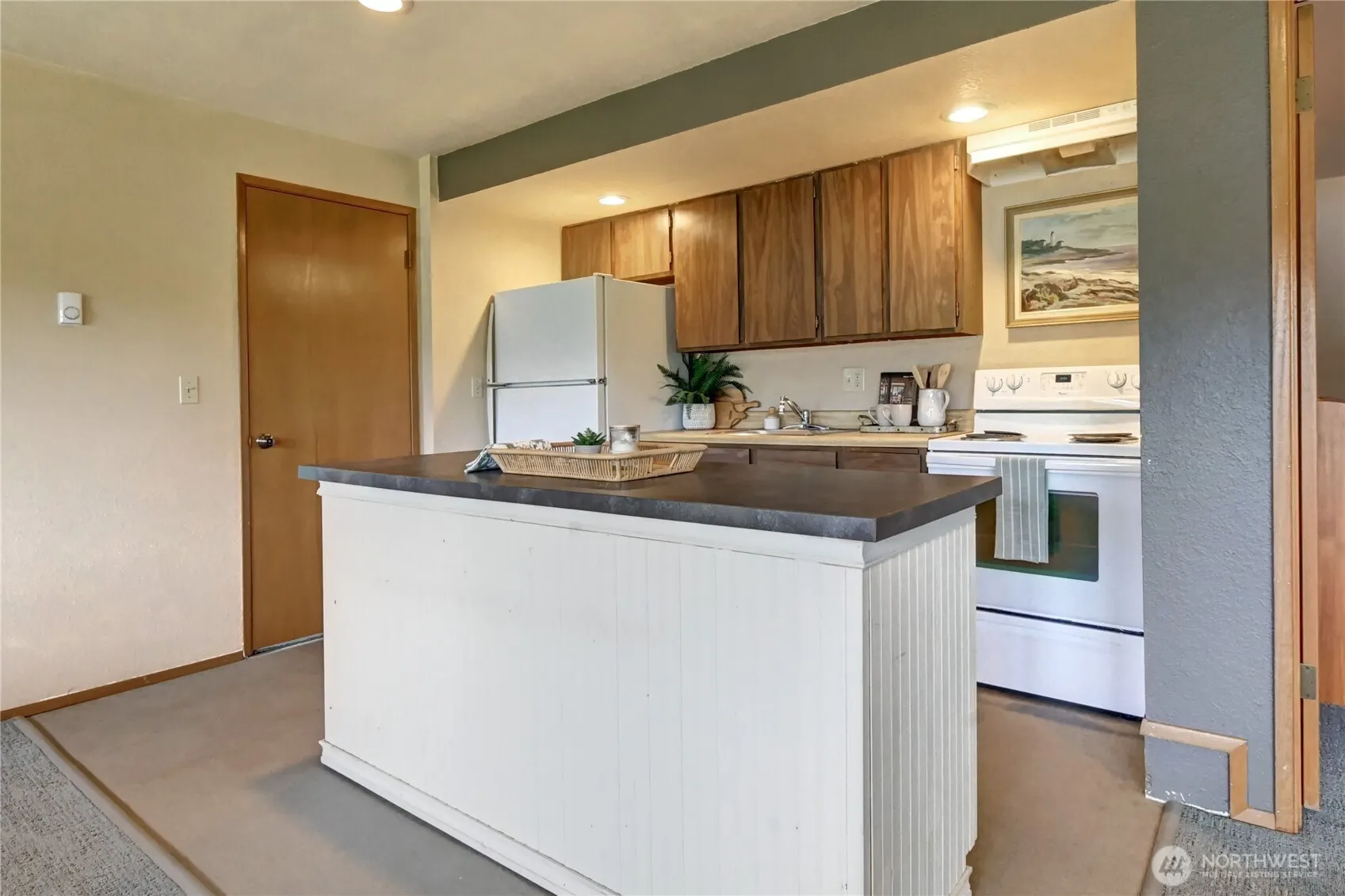 3707 Shelby Road , Lynnwood, WA 98087