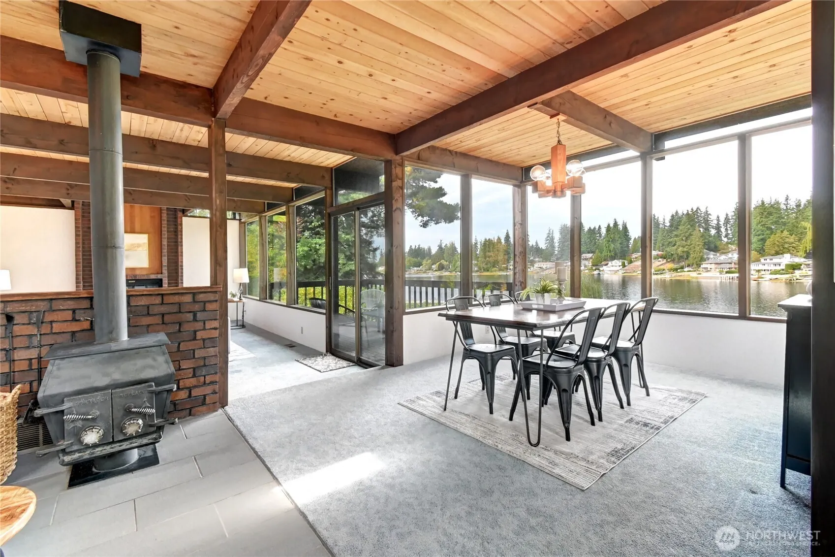 3707 Shelby Road , Lynnwood, WA 98087