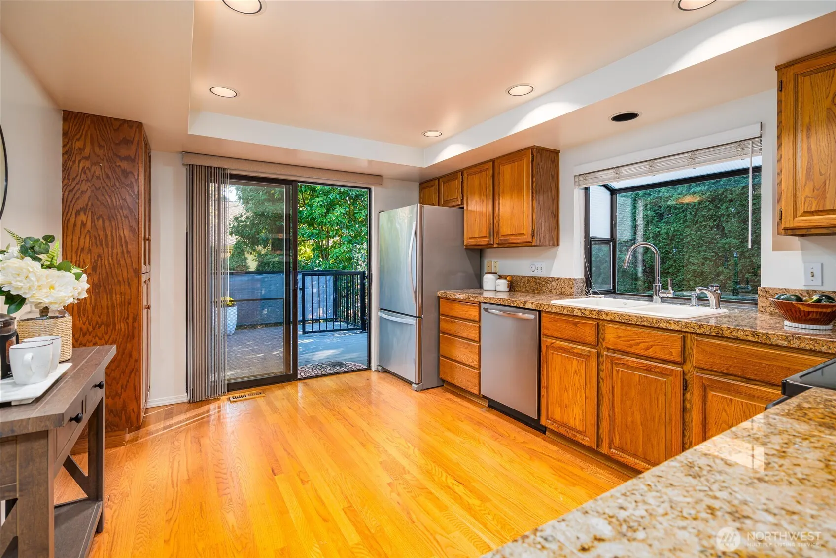 16181 SE 33rd Circle , Bellevue, WA 98008