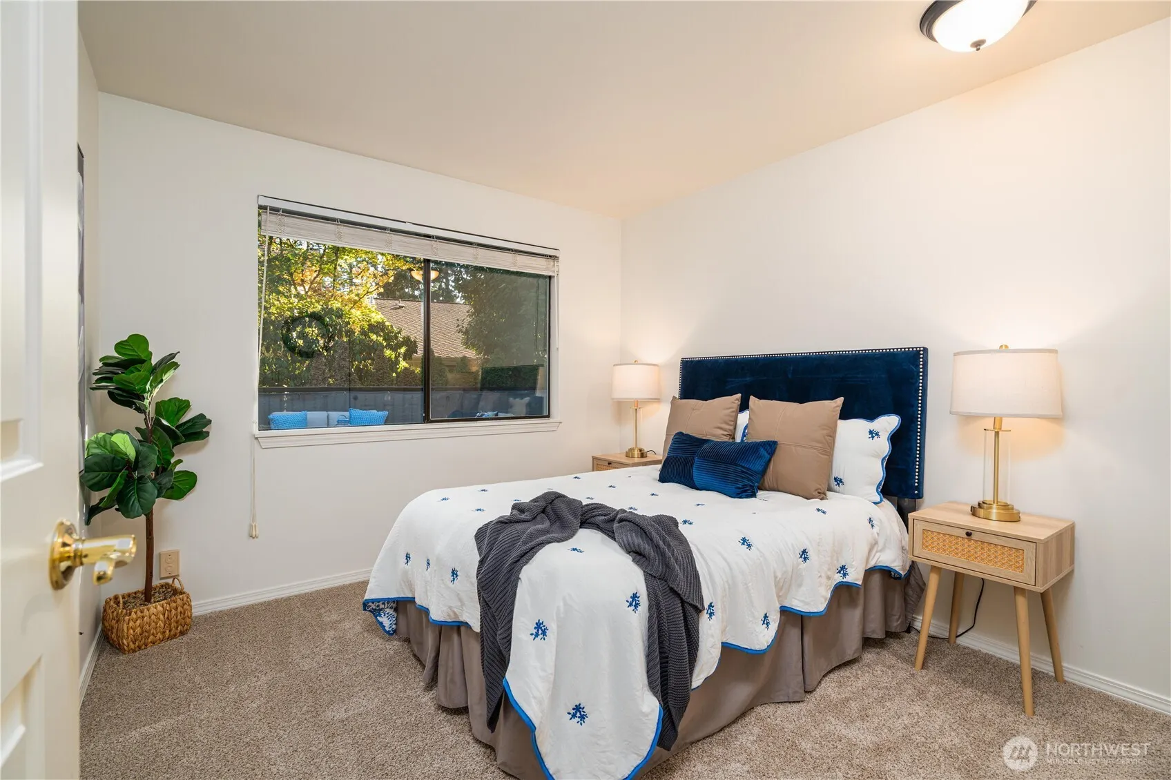 16181 SE 33rd Circle , Bellevue, WA 98008
