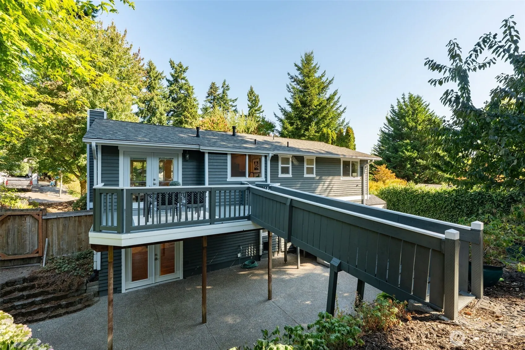 11619 NE 97th Street , Kirkland, WA 98033