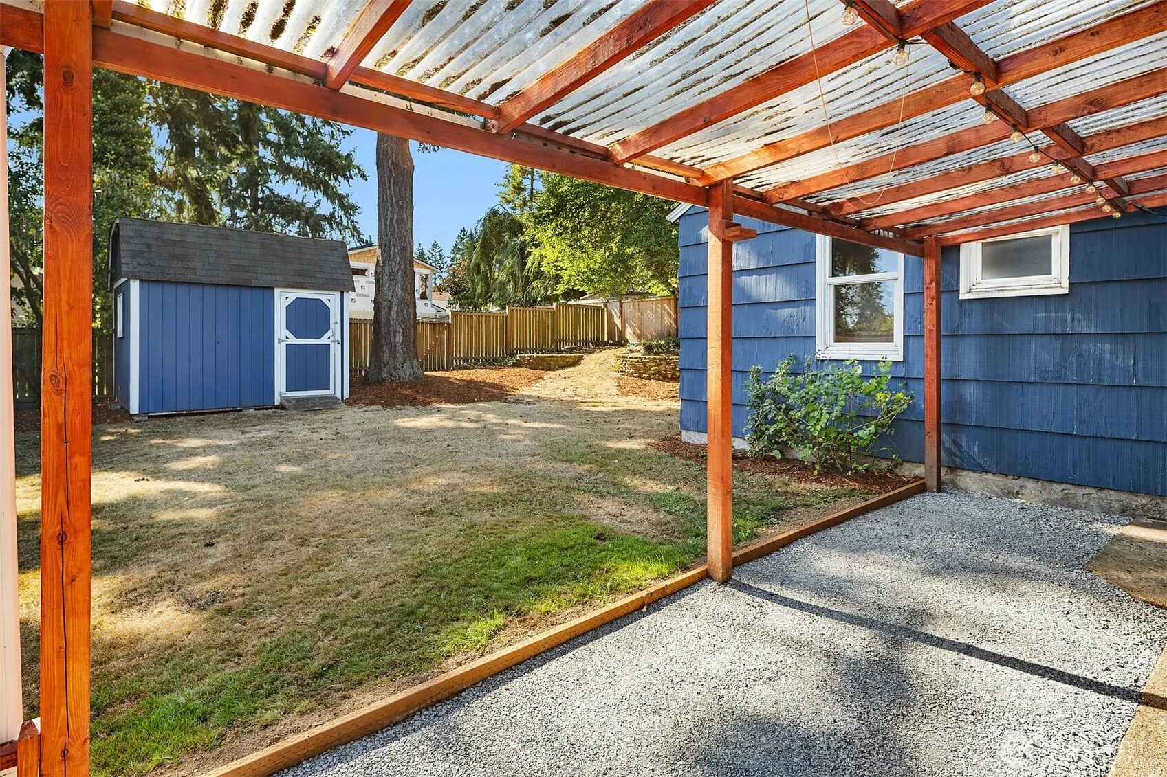 2015 N 143 Street , Seattle, WA 98133-7251