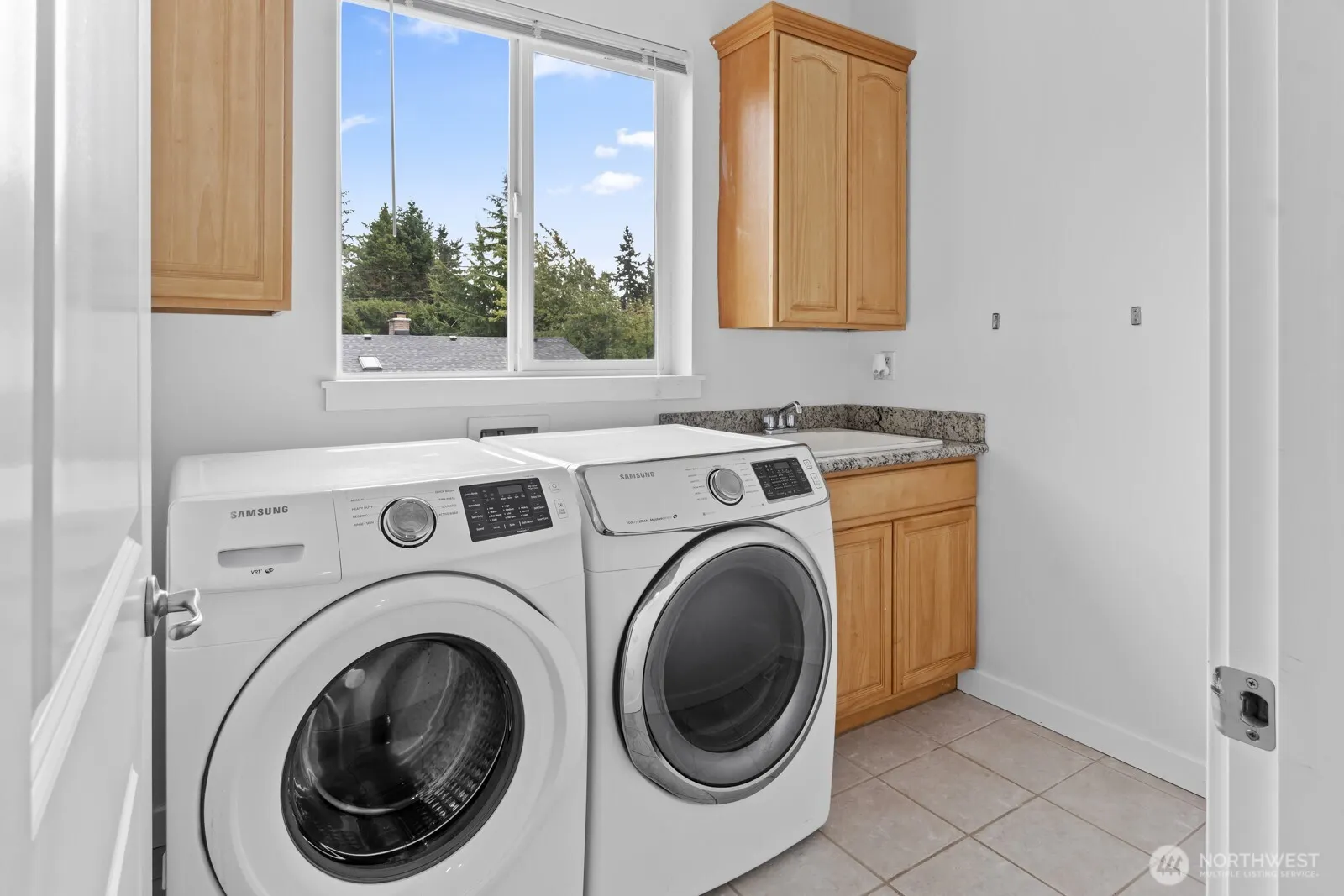 20352 105th Court SE, Kent, WA 98031