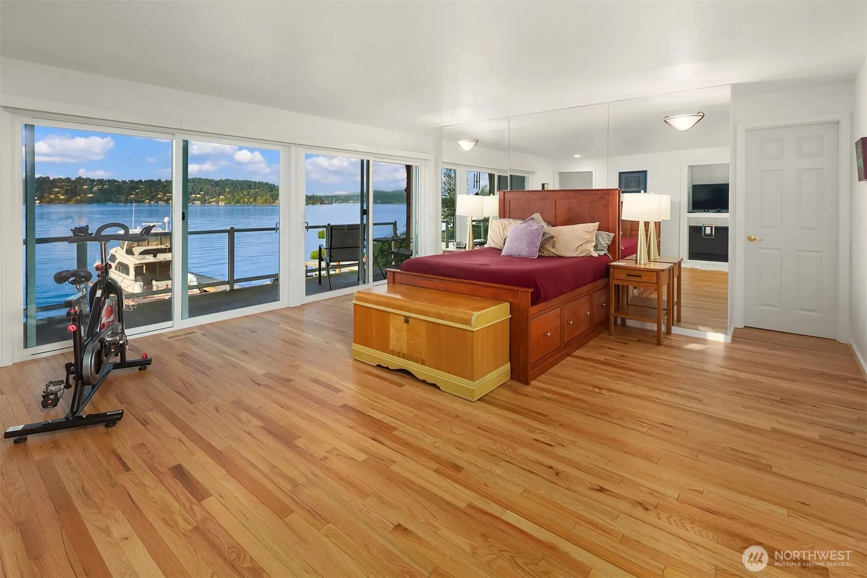 10116 Rainier Avenue S, Seattle, WA 98178-2610