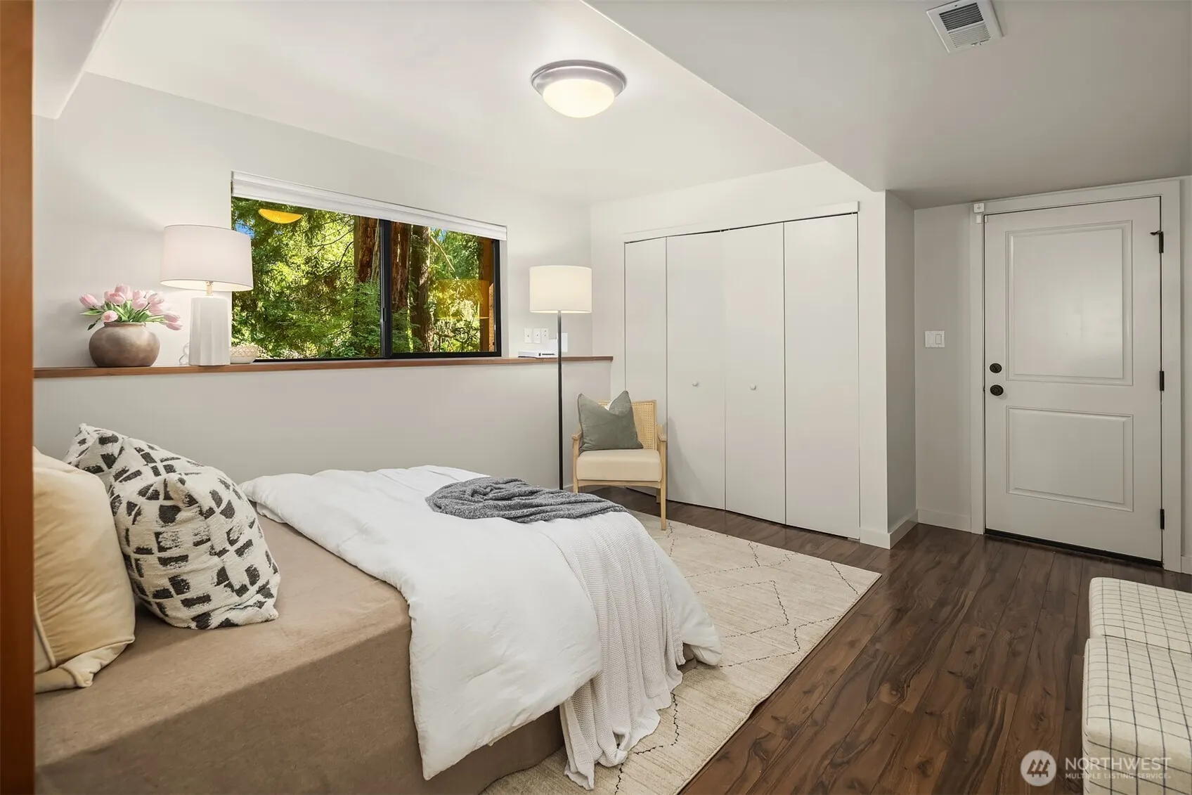 18610 SE 58th Street , Issaquah, WA 98027-8511