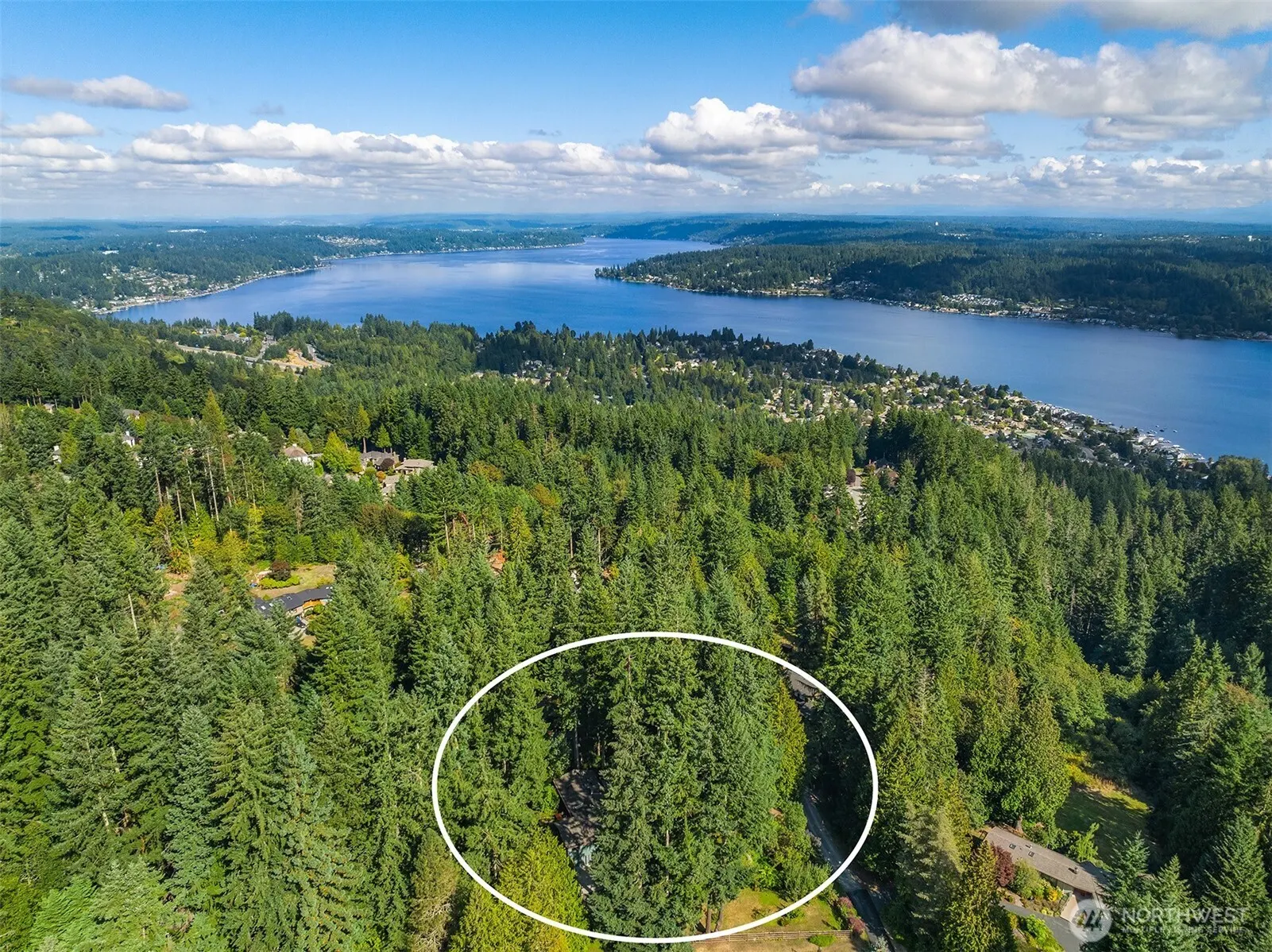 18610 SE 58th Street , Issaquah, WA 98027-8511