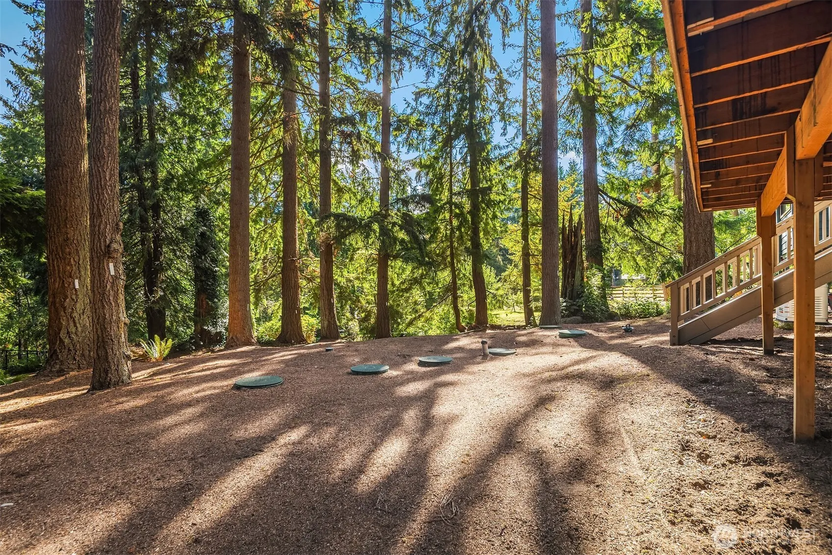 18610 SE 58th Street , Issaquah, WA 98027-8511