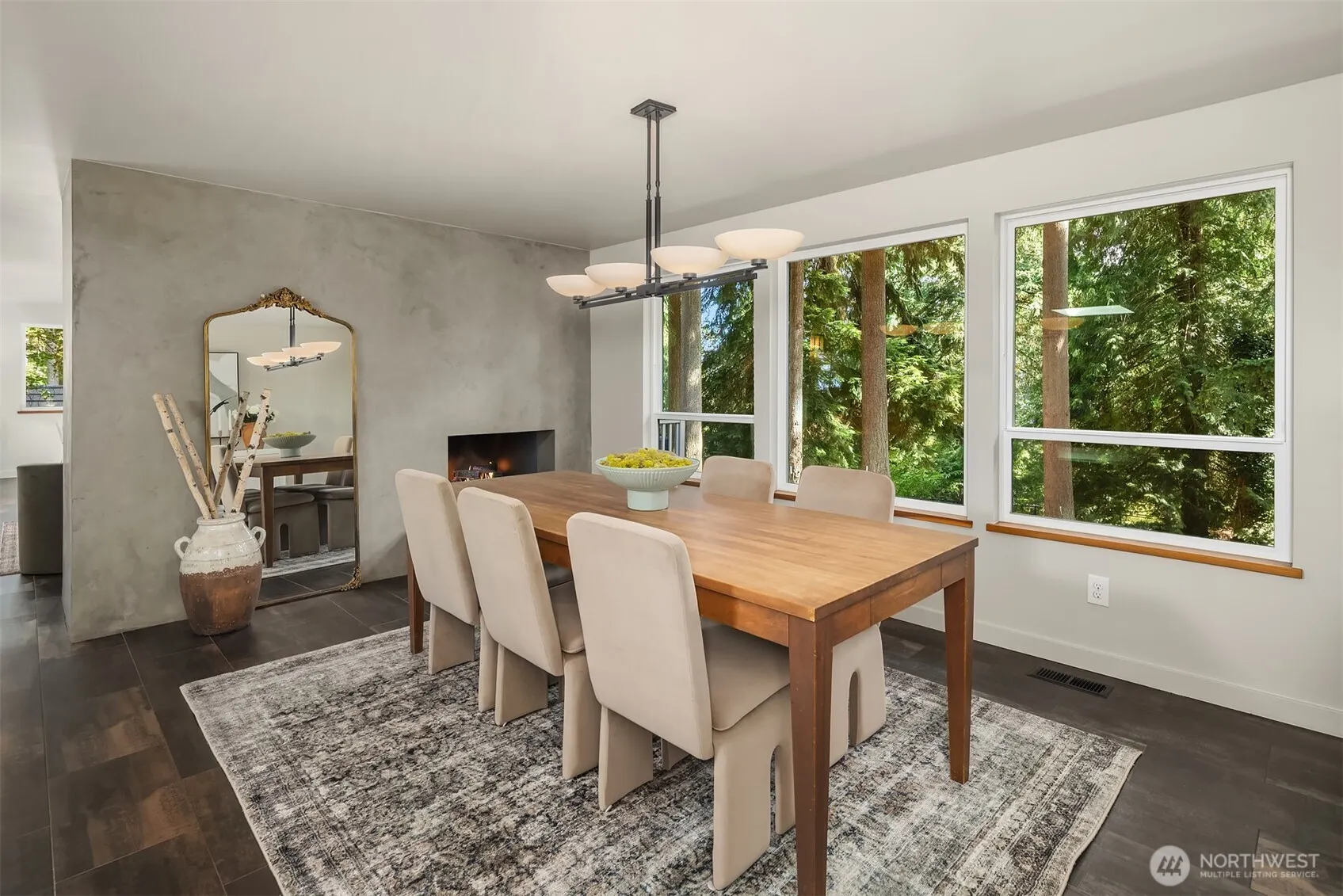 18610 SE 58th Street , Issaquah, WA 98027-8511