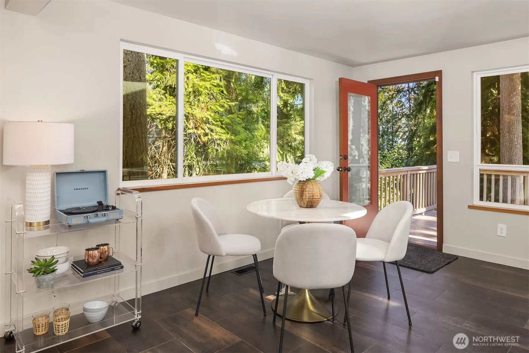 18610 SE 58th Street , Issaquah, WA 98027-8511