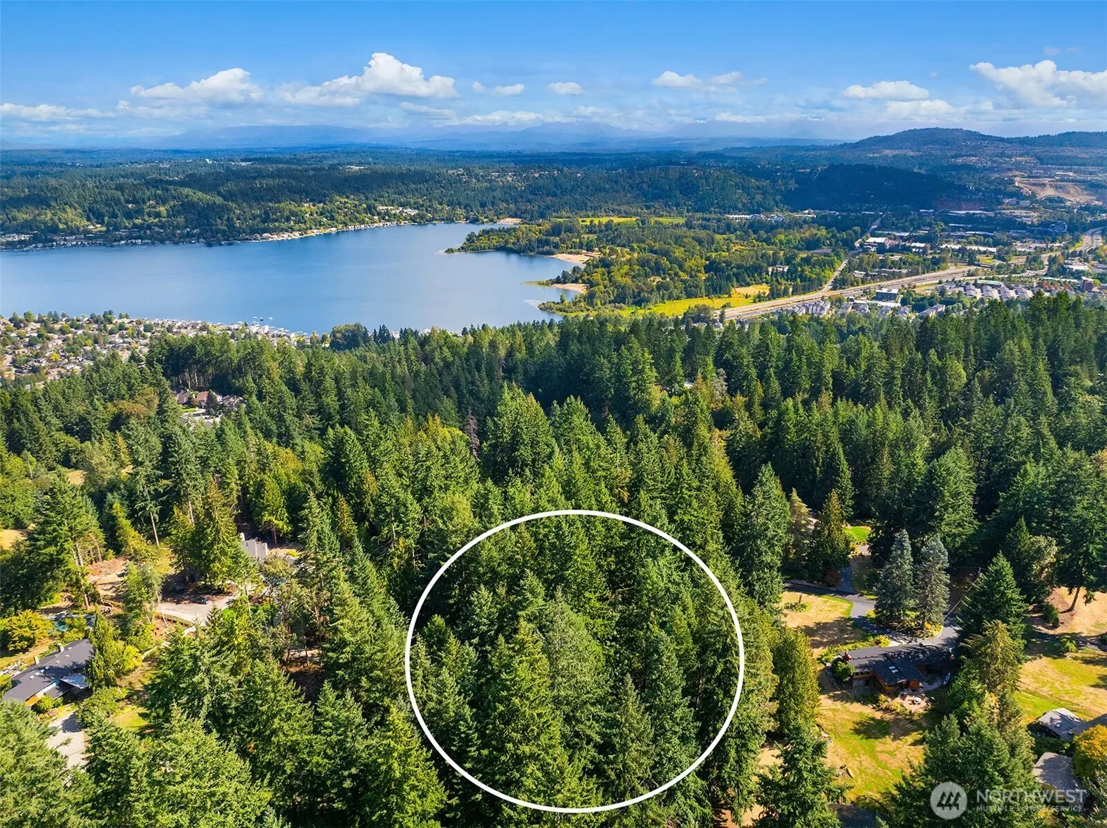 18610 SE 58th Street , Issaquah, WA 98027-8511