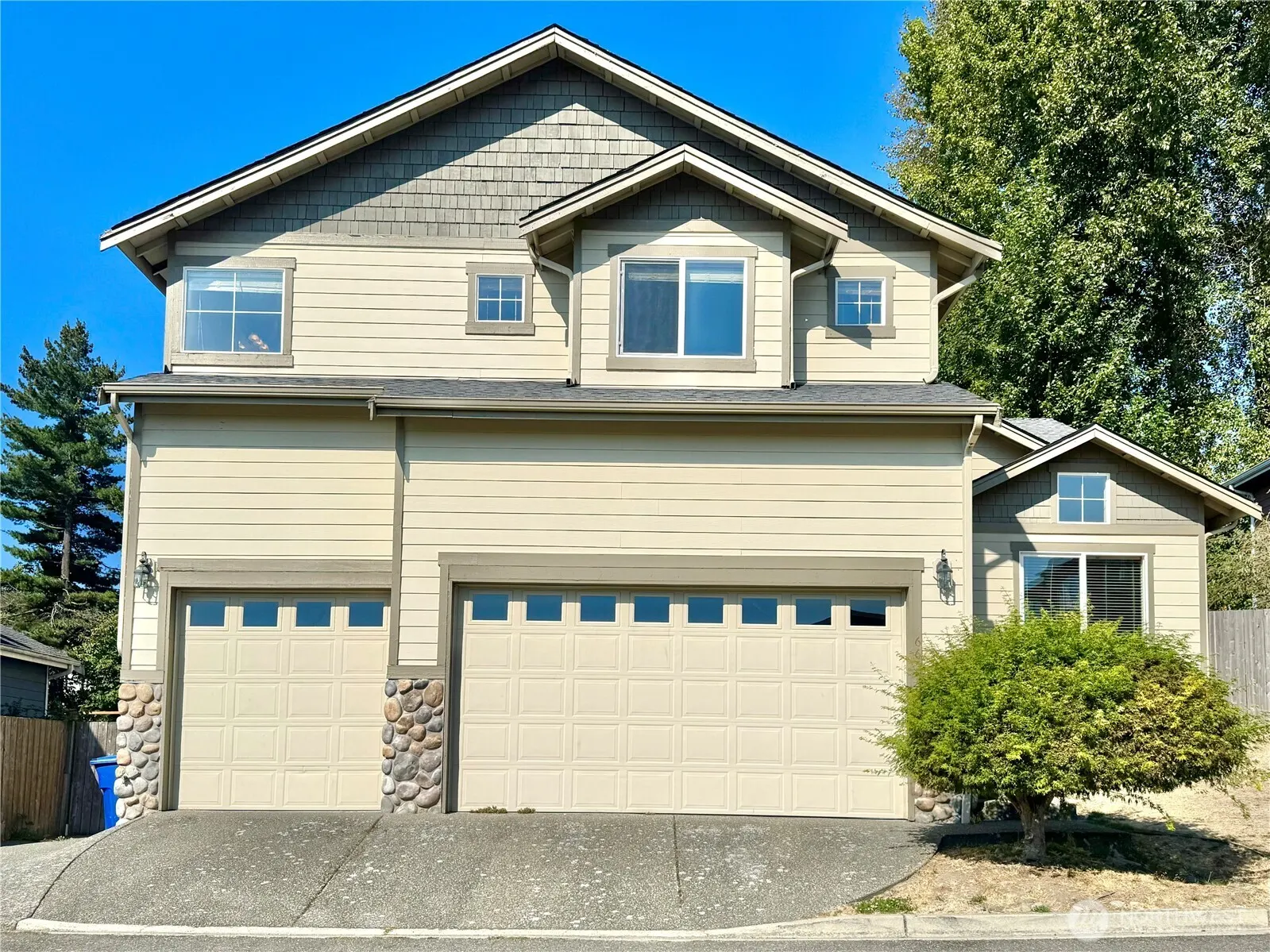 665 Blaine Court NE, Renton, WA 98056