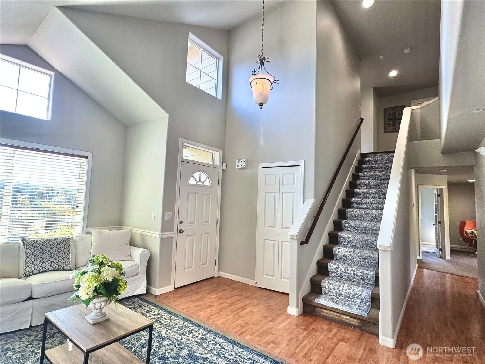 665 Blaine Court NE, Renton, WA 98056