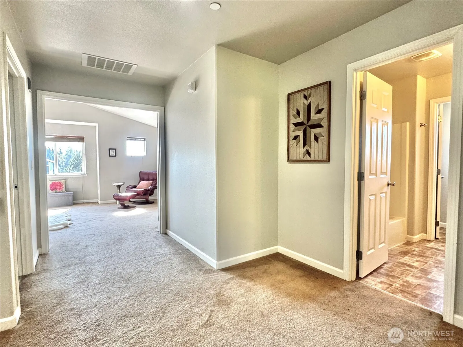 665 Blaine Court NE, Renton, WA 98056
