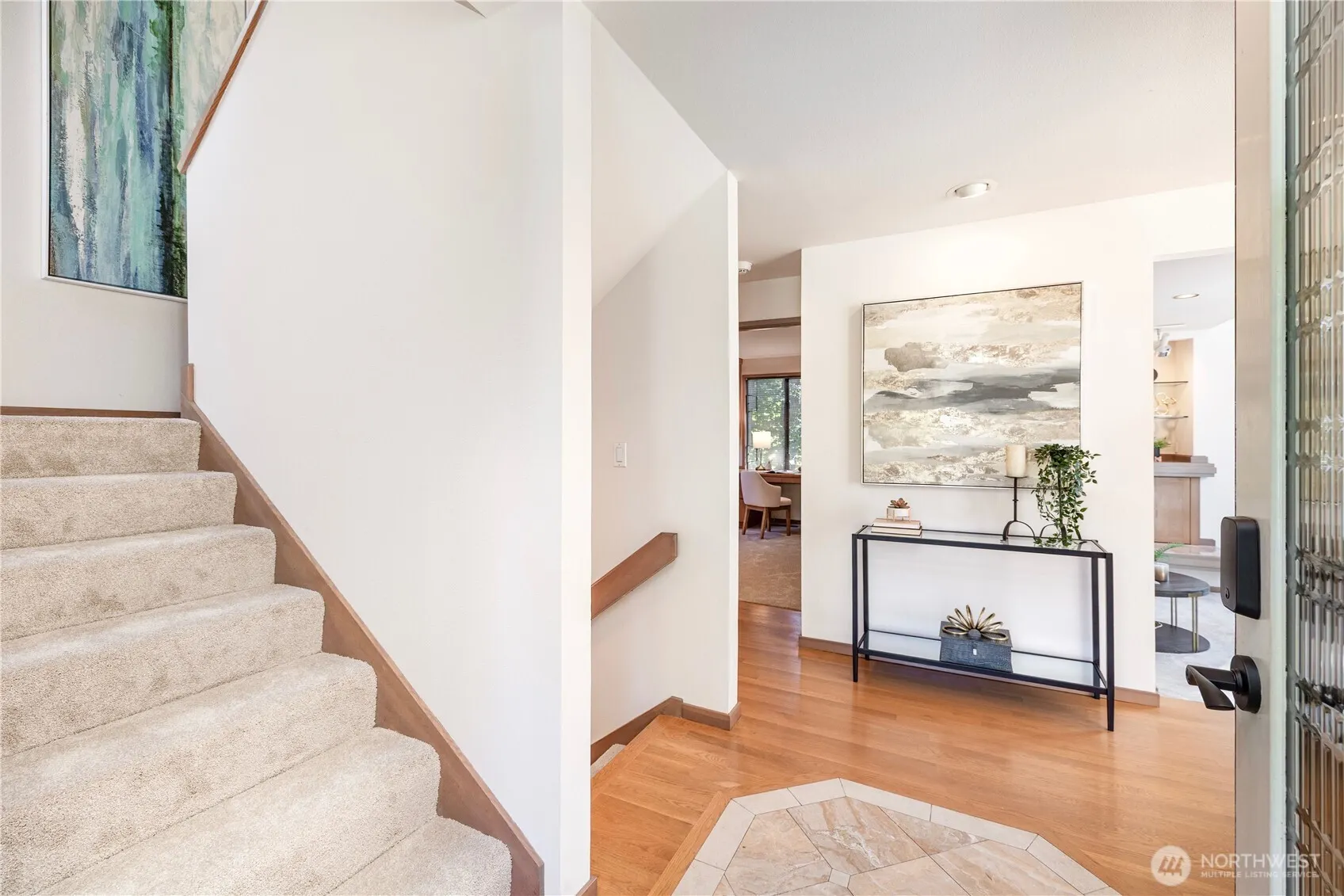 4103 106th Place NE, Kirkland, WA 98033-7922