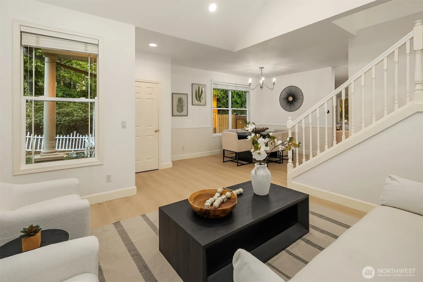 16255 SE 66th St , Bellevue, WA 98006
