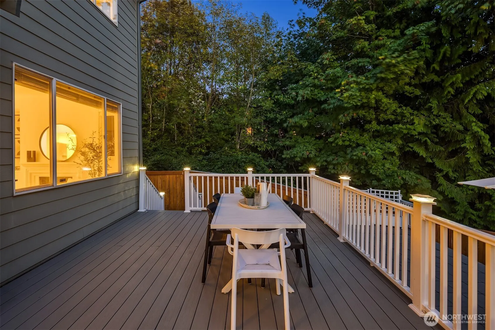 16255 SE 66th St , Bellevue, WA 98006
