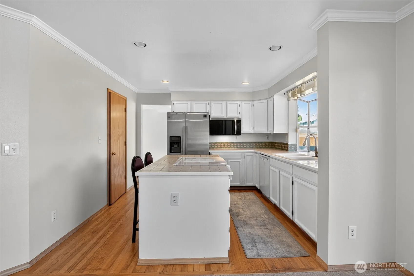 11730 SE 266th Place , Kent, WA 98030