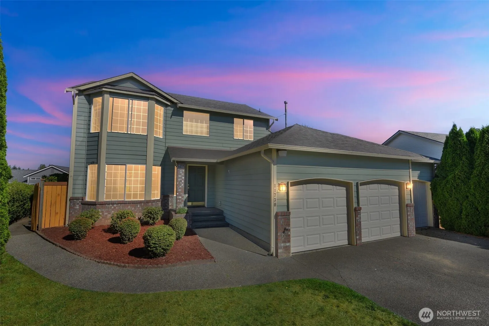 11730 SE 266th Place , Kent, WA 98030