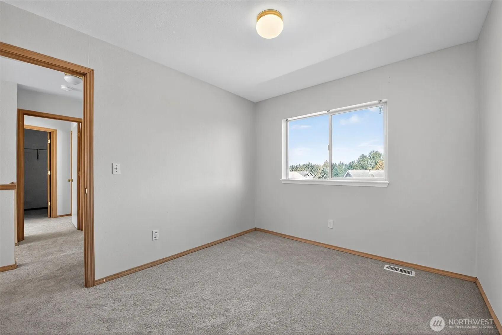11730 SE 266th Place , Kent, WA 98030