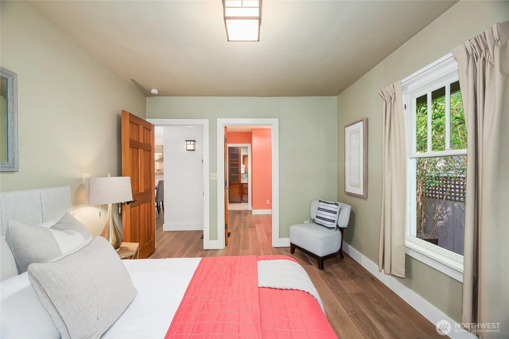 5435 45th Avenue SW, Seattle, WA 98136