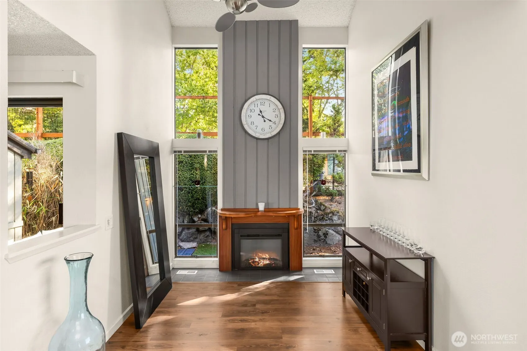 3400 108th Place NE #2, Bellevue, WA 98004