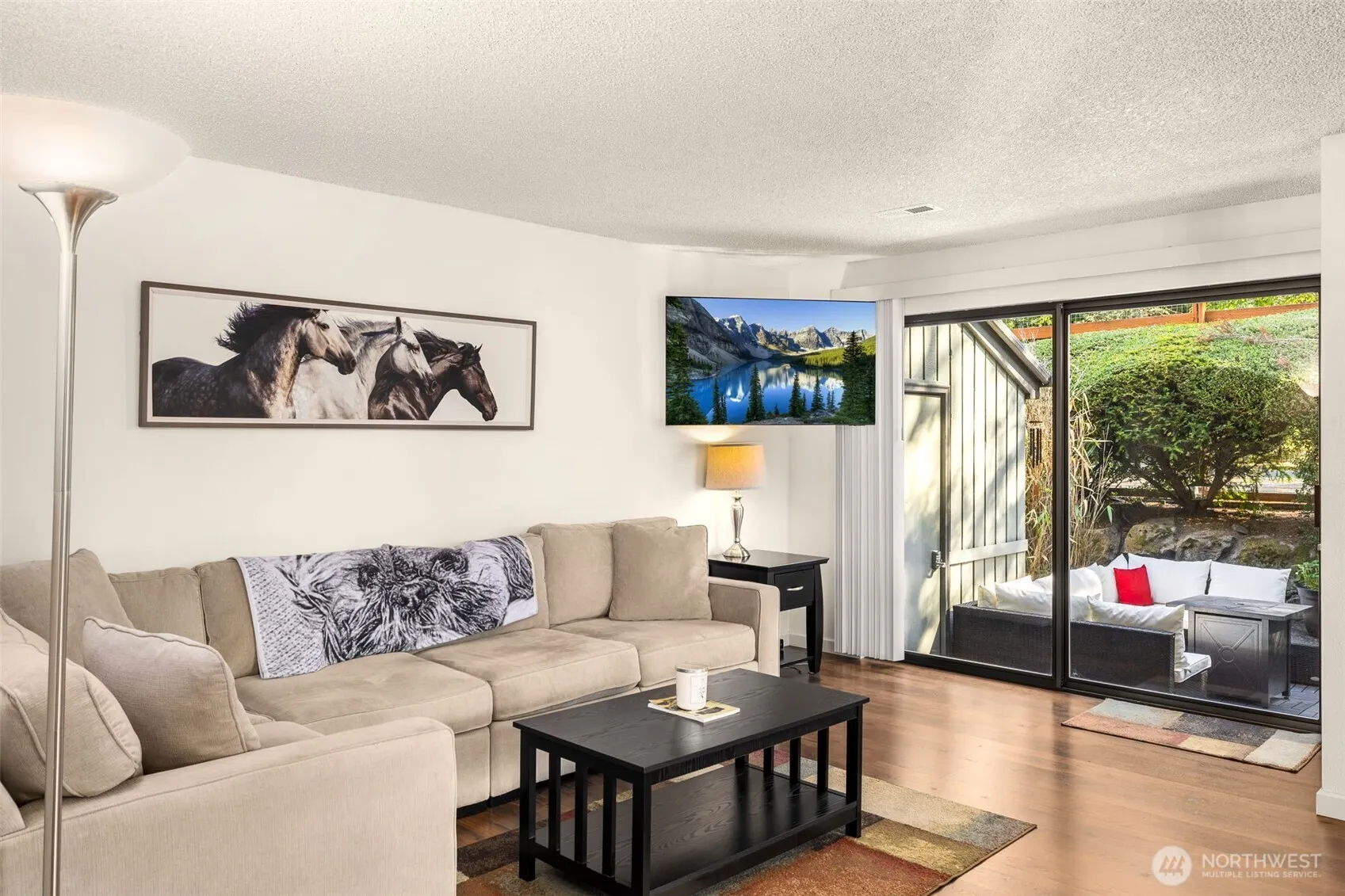 3400 108th Place NE #2, Bellevue, WA 98004