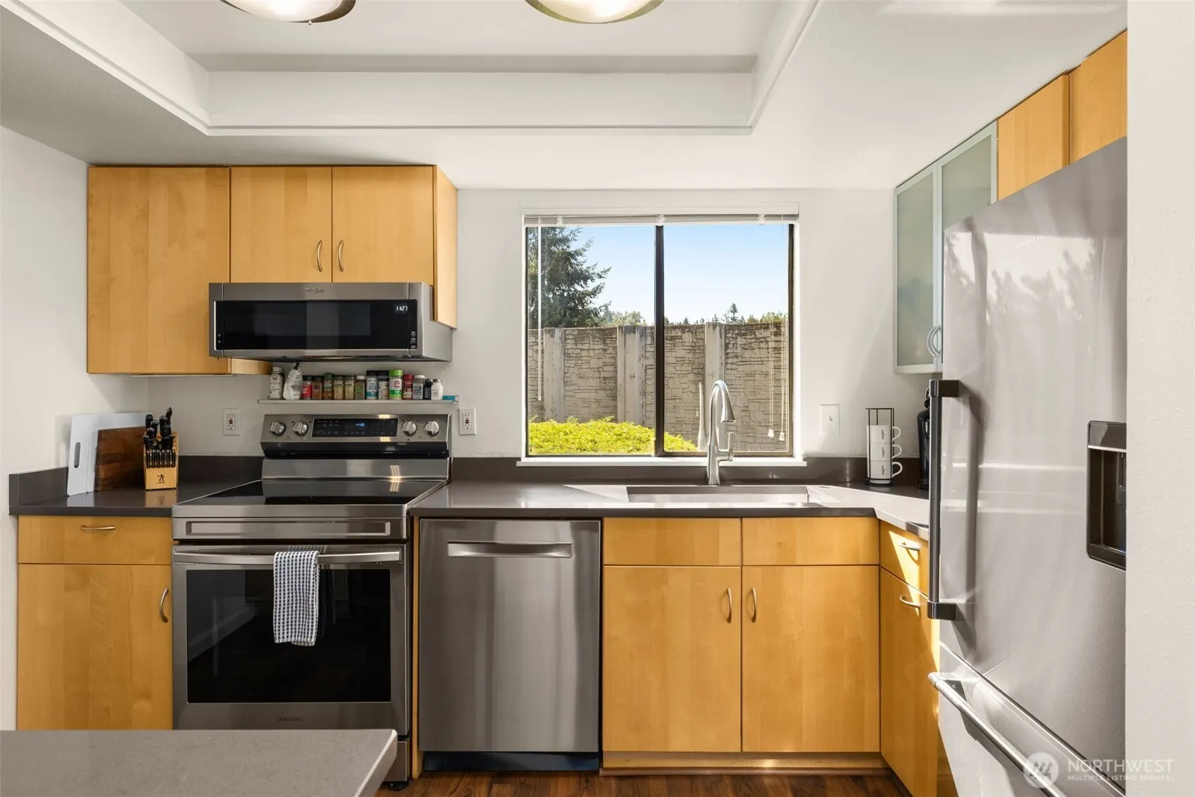 3400 108th Place NE #2, Bellevue, WA 98004