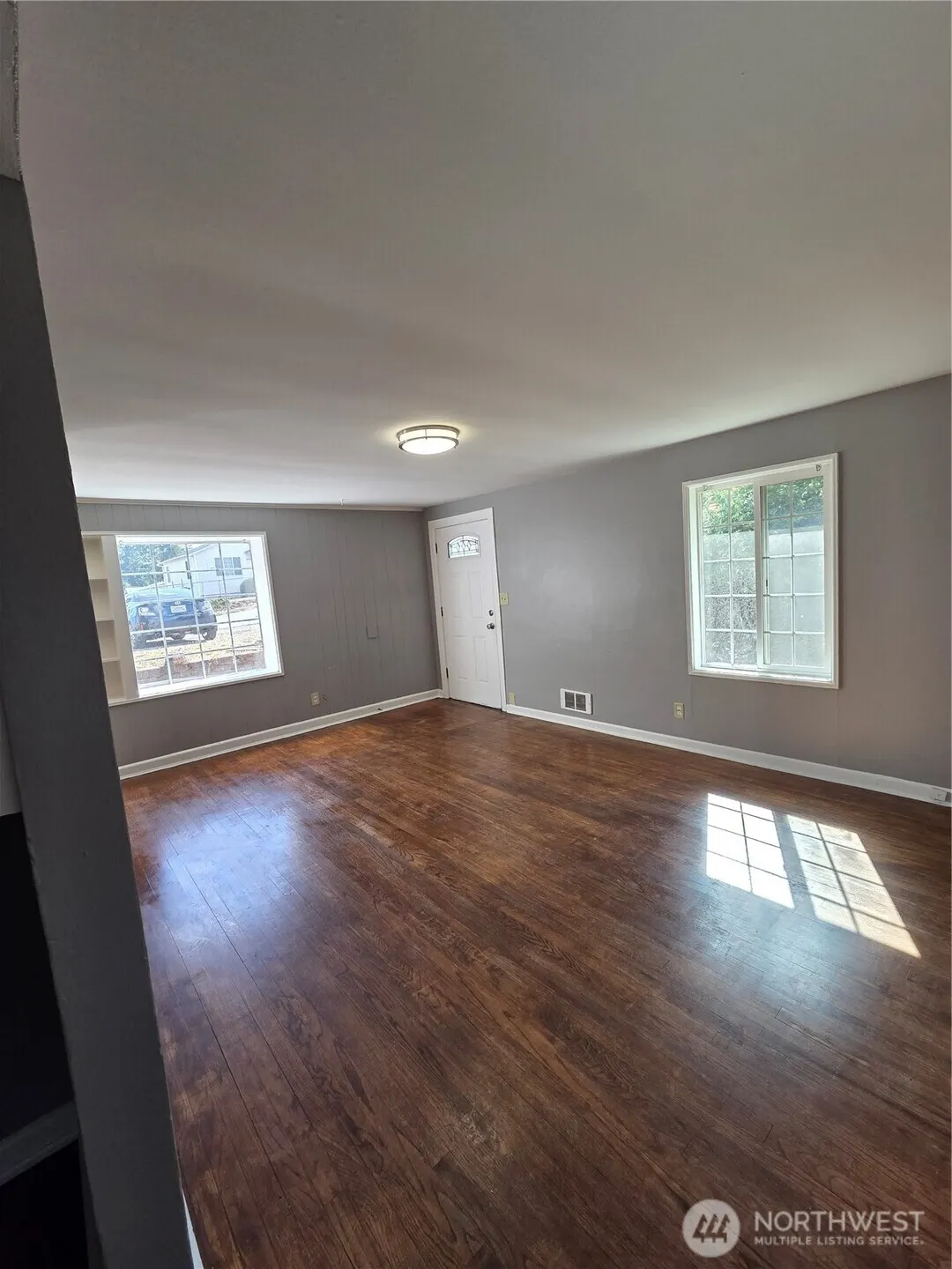 10603 12th Avenue SW, Seattle, WA 98146