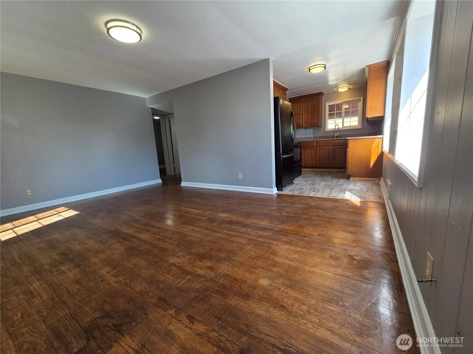 10603 12th Avenue SW, Seattle, WA 98146