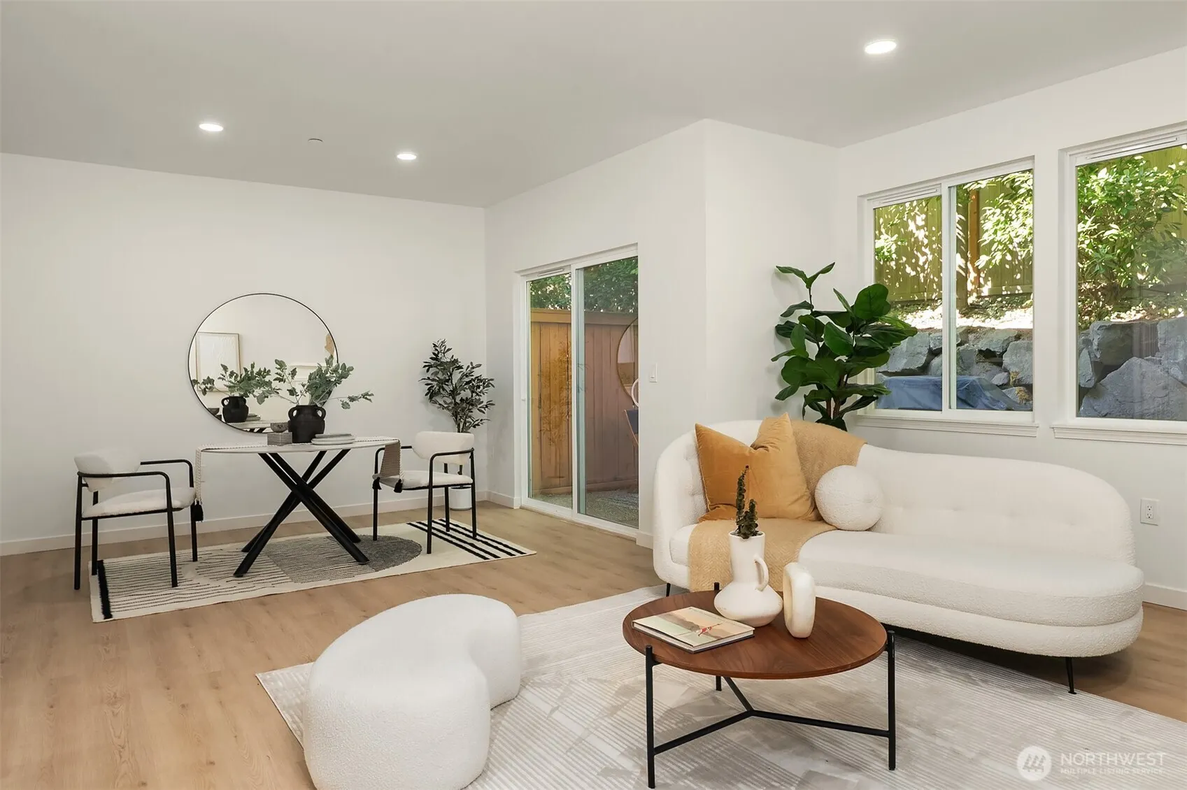 200 S 48th Street ##E, Renton, WA 98055