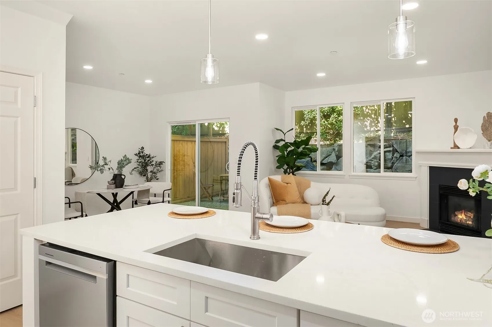200 S 48th Street ##E, Renton, WA 98055